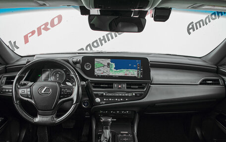 Lexus ES VII, 2021 год, 3 790 000 рублей, 13 фотография