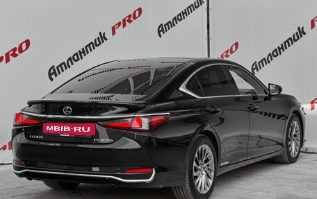 Lexus ES VII, 2021 год, 3 790 000 рублей, 6 фотография