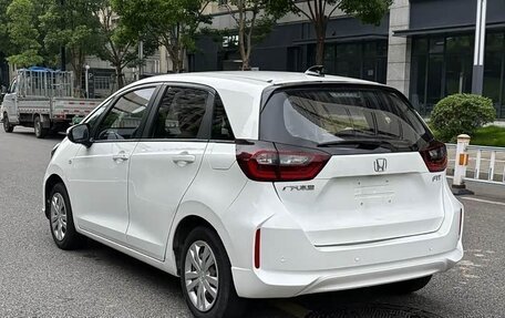 Honda Fit, 2023 год, 985 666 рублей, 5 фотография