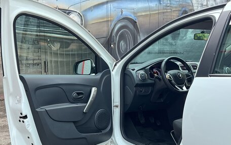 Renault Logan II, 2021 год, 980 000 рублей, 9 фотография