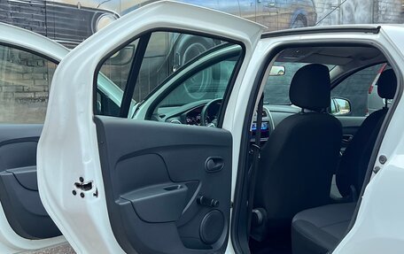 Renault Logan II, 2021 год, 980 000 рублей, 12 фотография