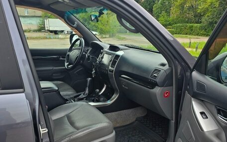 Toyota Land Cruiser Prado 120 рестайлинг, 2007 год, 1 800 000 рублей, 7 фотография