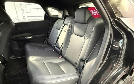 Lexus RX IV рестайлинг, 2025 год, 7 850 000 рублей, 4 фотография
