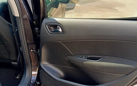 Peugeot 308 II, 2012 год, 600 000 рублей, 16 фотография