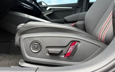 Audi A3, 2023 год, 1 640 000 рублей, 10 фотография