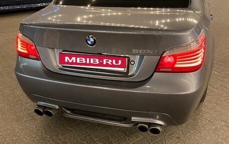 BMW 5 серия, 2007 год, 1 100 000 рублей, 3 фотография