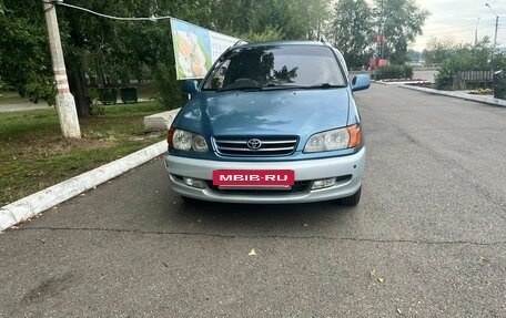 Toyota Ipsum II, 1998 год, 720 000 рублей, 2 фотография