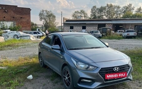 Hyundai Solaris II рестайлинг, 2017 год, 1 200 000 рублей, 3 фотография