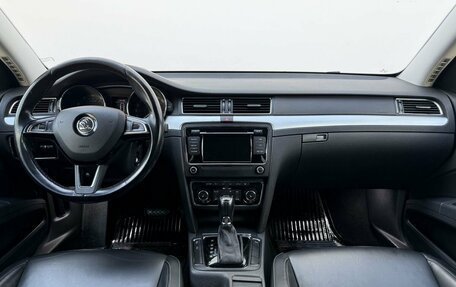 Skoda Superb III рестайлинг, 2014 год, 1 270 000 рублей, 13 фотография