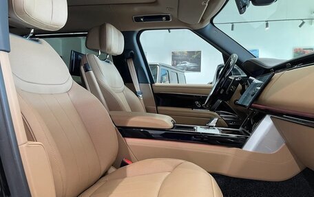 Land Rover Range Rover IV рестайлинг, 2026 год, 27 000 000 рублей, 11 фотография