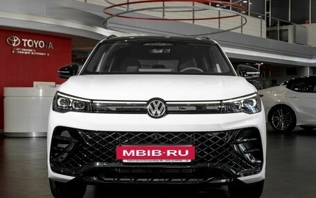 Volkswagen Tiguan, 2026 год, 4 900 000 рублей, 2 фотография