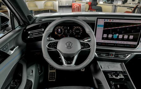 Volkswagen Tiguan, 2026 год, 4 900 000 рублей, 18 фотография