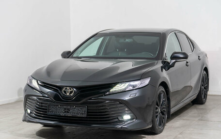 Toyota Camry, 2019 год, 2 849 000 рублей, 2 фотография