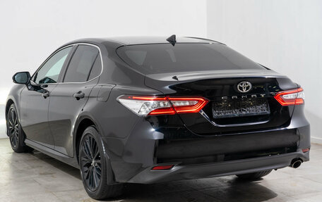 Toyota Camry, 2019 год, 2 849 000 рублей, 6 фотография