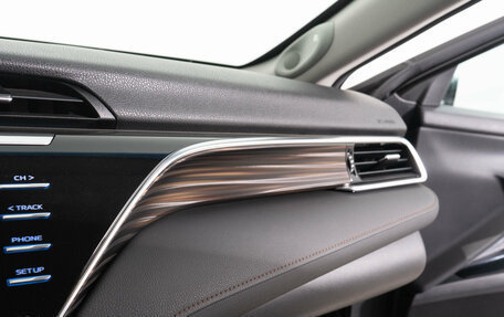 Toyota Camry, 2019 год, 2 849 000 рублей, 29 фотография