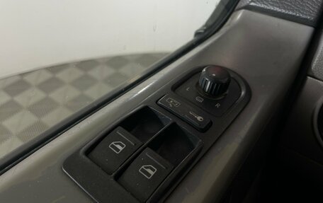 Volkswagen Multivan T5, 2008 год, 1 420 000 рублей, 19 фотография