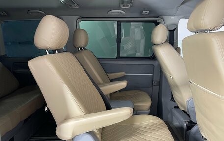 Volkswagen Multivan T5, 2008 год, 1 420 000 рублей, 25 фотография