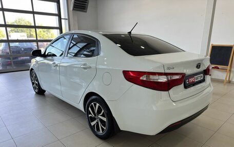 KIA Rio III рестайлинг, 2013 год, 989 900 рублей, 6 фотография