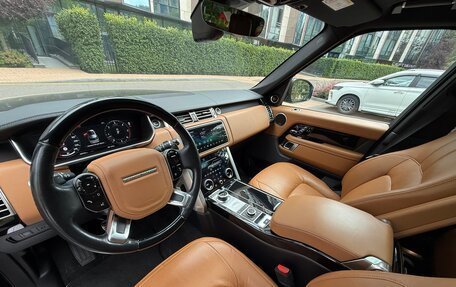 Land Rover Range Rover IV рестайлинг, 2021 год, 6 400 000 рублей, 6 фотография