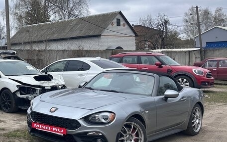 Fiat 124 Spider I, 2016 год, 2 690 000 рублей, 10 фотография