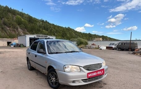 Hyundai Accent II, 2005 год, 150 000 рублей, 3 фотография