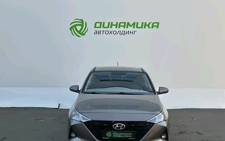 Hyundai Solaris II рестайлинг, 2022 год, 1 685 000 рублей, 2 фотография