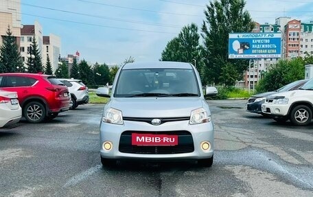 Toyota Sienta I, 2013 год, 999 000 рублей, 3 фотография