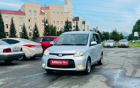Toyota Sienta I, 2013 год, 999 000 рублей, 2 фотография
