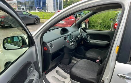 Toyota Sienta I, 2013 год, 999 000 рублей, 10 фотография