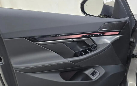 BMW 5 серия, 2025 год, 5 540 000 рублей, 9 фотография