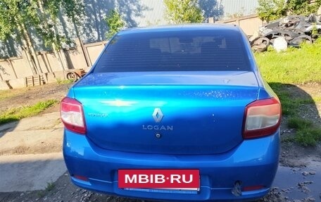 Renault Logan II, 2015 год, 290 000 рублей, 3 фотография