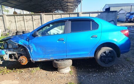 Renault Logan II, 2015 год, 290 000 рублей, 8 фотография