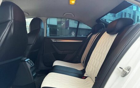 Skoda Octavia, 2019 год, 995 000 рублей, 10 фотография