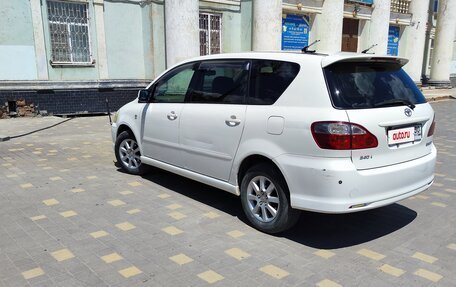 Toyota Ipsum II, 2004 год, 1 050 000 рублей, 12 фотография