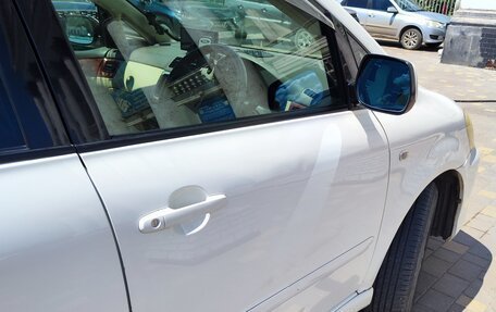 Toyota Ipsum II, 2004 год, 1 050 000 рублей, 21 фотография