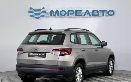 Skoda Karoq I, 2021 год, 2 300 000 рублей, 5 фотография