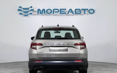 Skoda Karoq I, 2021 год, 2 300 000 рублей, 6 фотография