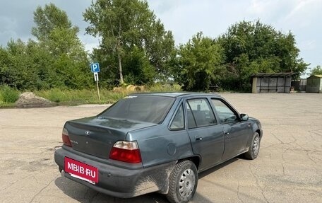 Daewoo Nexia I рестайлинг, 1998 год, 120 000 рублей, 2 фотография