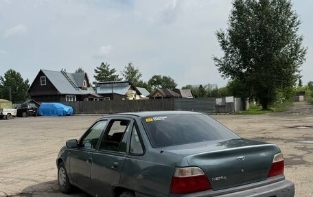 Daewoo Nexia I рестайлинг, 1998 год, 120 000 рублей, 3 фотография