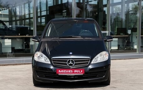 Mercedes-Benz A-Класс, 2009 год, 700 000 рублей, 3 фотография