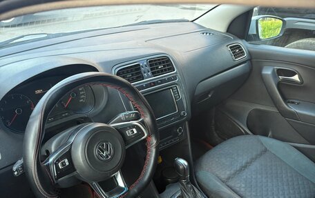 Volkswagen Polo VI (EU Market), 2019 год, 850 000 рублей, 2 фотография