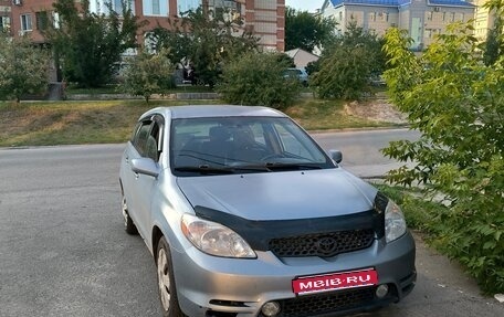 Toyota Matrix, 2003 год, 550 000 рублей, 1 фотография