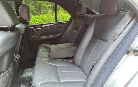 Mercedes-Benz E-Класс, 1997 год, 950 000 рублей, 26 фотография