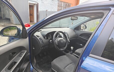 KIA cee'd I рестайлинг, 2008 год, 415 000 рублей, 13 фотография