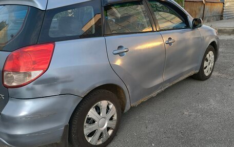 Toyota Matrix, 2003 год, 550 000 рублей, 7 фотография