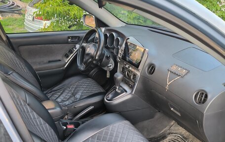 Toyota Matrix, 2003 год, 550 000 рублей, 12 фотография