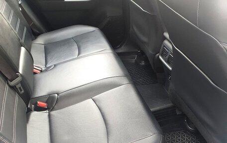 Toyota RAV4, 2020 год, 4 500 000 рублей, 24 фотография