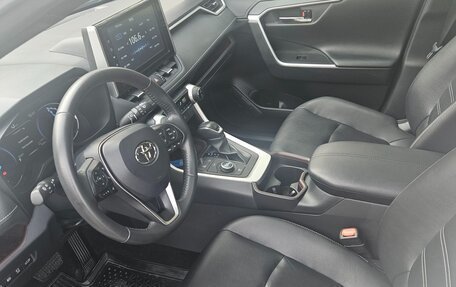 Toyota RAV4, 2020 год, 4 500 000 рублей, 22 фотография