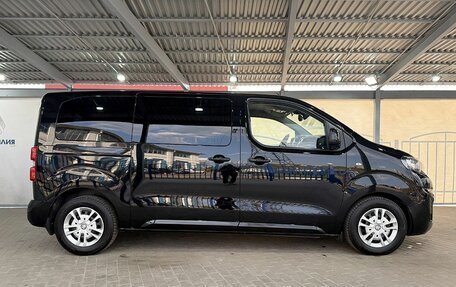 Peugeot Traveller I, 2018 год, 2 549 000 рублей, 6 фотография