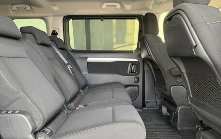 Peugeot Traveller I, 2018 год, 2 549 000 рублей, 13 фотография